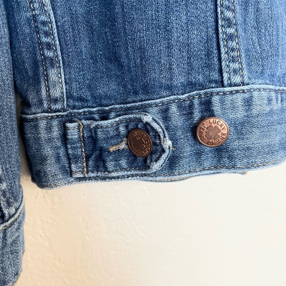 Lucky Brand Tomboy Trucker Jean Jacket XS Blue Denim Distressed Button Up - Picture 9 of 9